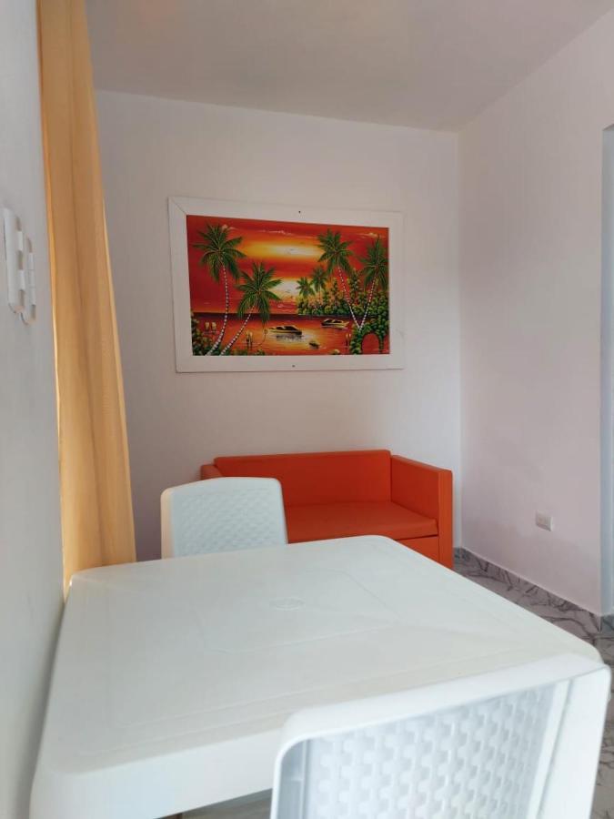 APARTAMENTOS Vero LAS TERRENAS Exterior foto